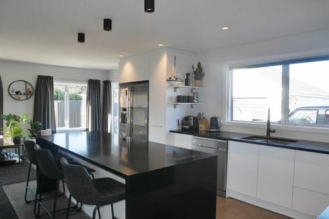 Photo of property in 10 Kellys Road, Mairehau, Christchurch, 8052