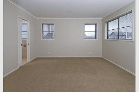 Photo of property in 4 Reefton Place, Flat Bush, Auckland, 2019