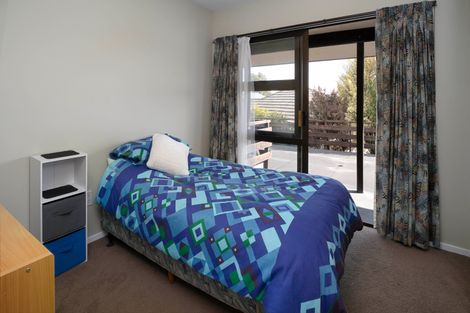 Photo of property in 399 Yaldhurst Road, Russley, Christchurch, 8042