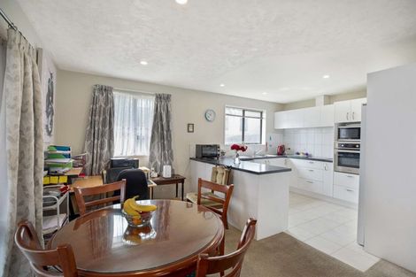 Photo of property in 13 Brynley Street, Hornby, Christchurch, 8042