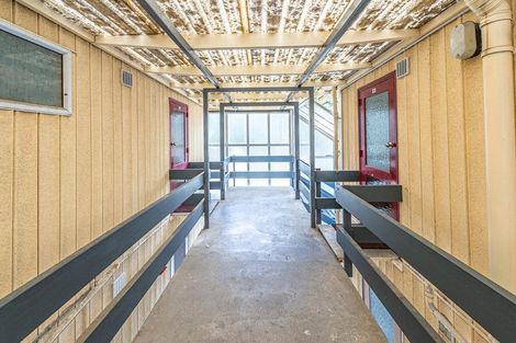 Photo of property in 1 Hurworth Place, College Estate, Whanganui, 4500