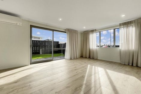 Photo of property in 15 Aspen Grove, Fernhill, Queenstown, 9300