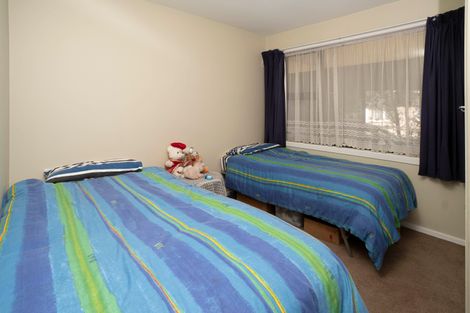 Photo of property in 399 Yaldhurst Road, Russley, Christchurch, 8042