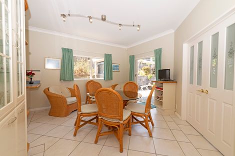 Photo of property in 7 Semillon Avenue, Henderson, Auckland, 0612