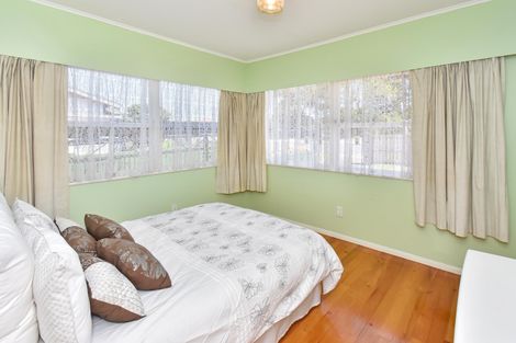 Photo of property in 1 Tanners Road, Mangere Bridge, Auckland, 2022