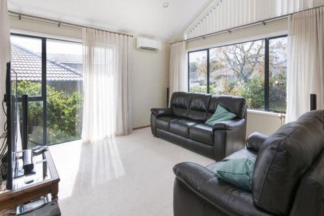 Photo of property in 11 Woodgers Way, Somerville, Auckland, 2014