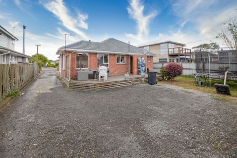 Photo of property in 155 Gayhurst Road, Dallington, Christchurch, 8061