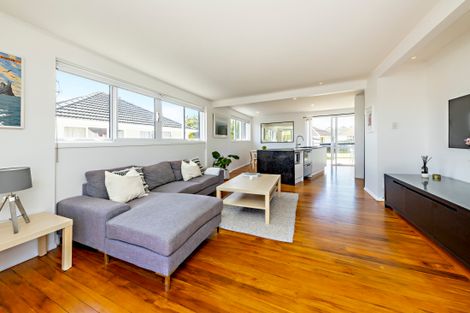 Photo of property in 3 Runa Place, Mount Wellington, Auckland, 1062