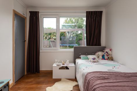 Photo of property in 9 Bronwyn Street, Mairehau, Christchurch, 8052