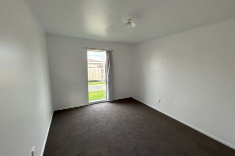 Photo of property in 3a Colonial Place, Kelvin Grove, Palmerston North, 4414