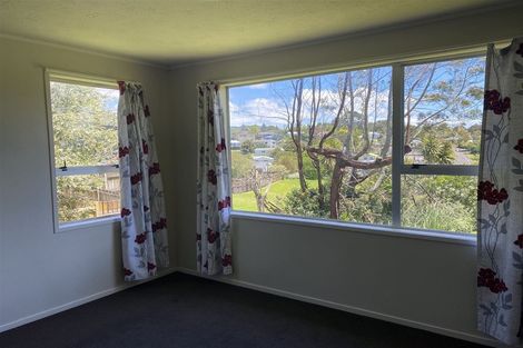 Photo of property in 13 Adam Sunde Place, Glen Eden, Auckland, 0602