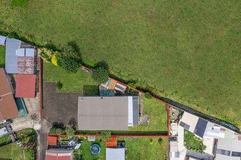 Photo of property in 18 Tawhara Place, Edgecumbe, 3120