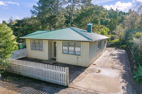 Photo of property in 19 Jessie Street, Parahaki, Whangarei, 0112