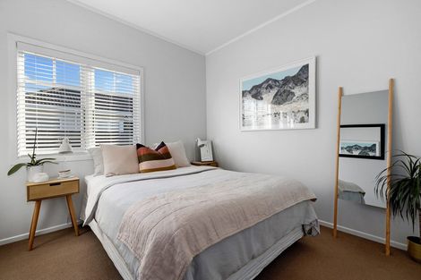 Photo of property in 8a Bains Avenue, Hamilton East, Hamilton, 3216