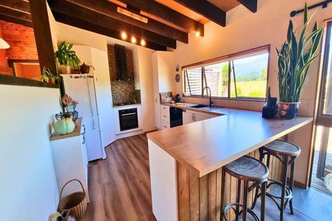 Photo of property in 246 East Takaka Road, East Takaka, Takaka, 7183