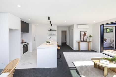 Photo of property in 2/47 Sturrocks Road, Redwood, Christchurch, 8051