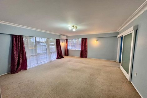 Photo of property in 18 Harford Place, Pakuranga Heights, Auckland, 2010