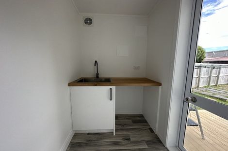 Photo of property in 69a Red Beach Road, Red Beach, 0932