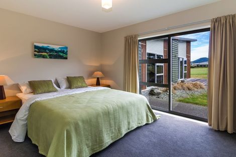 Photo of property in 52 Kenrigg Road, Kinloch, Taupo, 3377