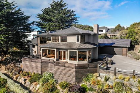 Photo of property in 297 Highcliff Road, Highcliff, Dunedin, 9013