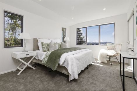 Photo of property in 5 Korari Way, Unsworth Heights, Auckland, 0632