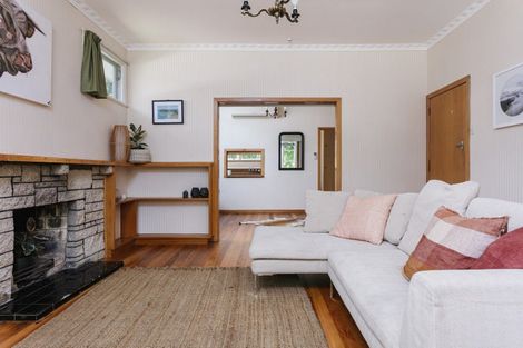 Photo of property in 13 Seddon Crescent, Whataupoko, Gisborne, 4010