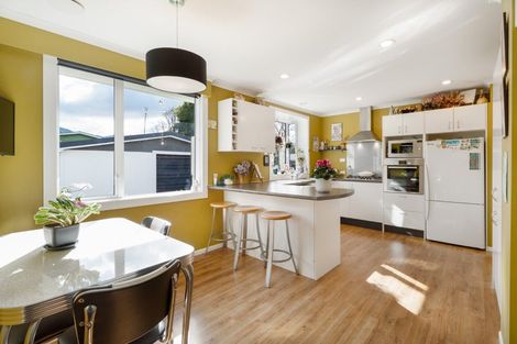 Photo of property in 63 California Drive, Totara Park, Upper Hutt, 5018