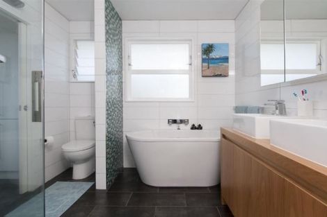 Photo of property in 50 Goods Road, Otumoetai, Tauranga, 3110