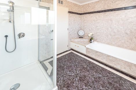 Photo of property in 17 Delhi Avenue, Aramoho, Whanganui, 4500