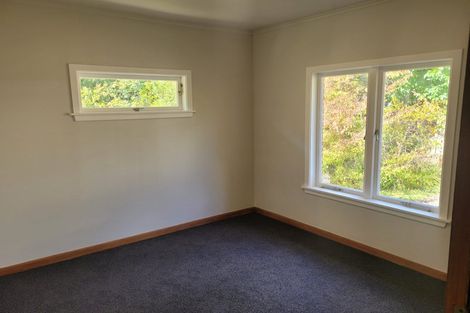 Photo of property in 368 Henderson Valley Road, Henderson Valley, Auckland, 0612