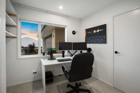 Photo of property in 14 Riverside Place, Katikati, 3129