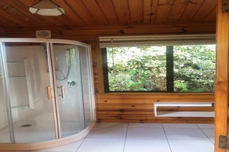 Photo of property in 7 Traffic Road, Greenhithe, Auckland, 0632