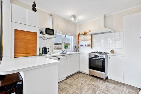 Photo of property in 14 Donald Street, Regent, Whangarei, 0112