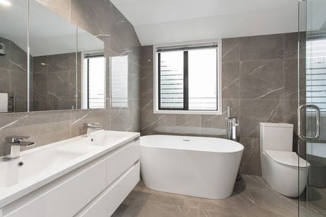 Photo of property in 128 Hamilton Avenue, Ilam, Christchurch, 8041