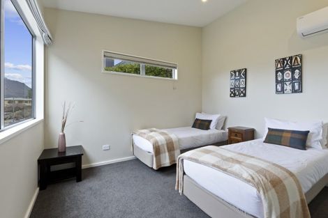 Photo of property in 75 Hensman Road, Queenstown, 9300
