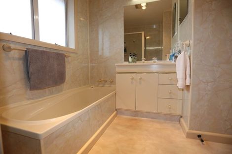 Photo of property in 7 Greers Road, Ilam, Christchurch, 8041