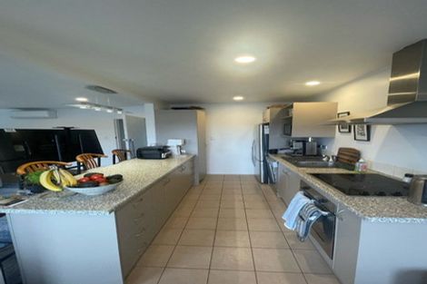 Photo of property in 2/12 Inga Road, Milford, Auckland, 0620