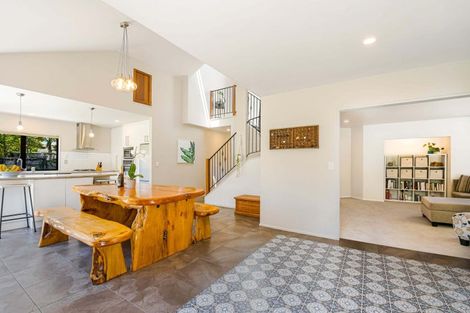 Photo of property in 14 Denehurst Drive, Waimauku, 0812