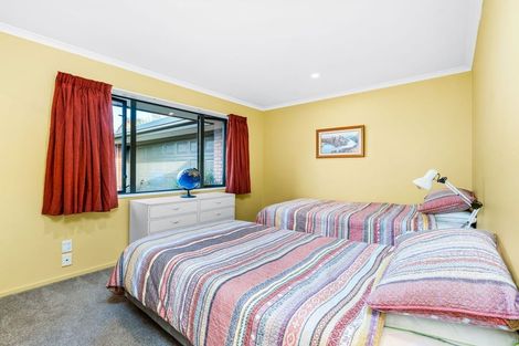 Photo of property in 8 Thornaby Close, Burnside, Christchurch, 8053