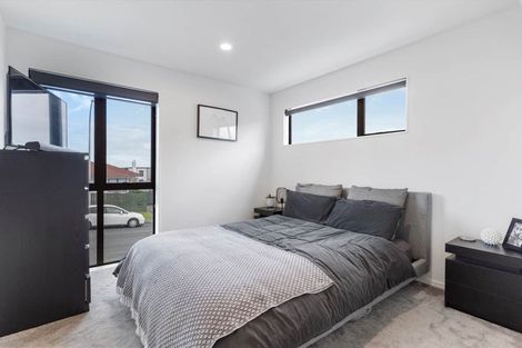 Photo of property in 6/12 Ayr Road, Pakuranga, Auckland, 2010