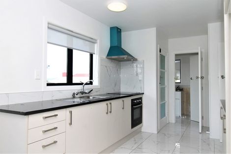 Photo of property in 1/18a Weymouth Road, Manurewa, Auckland, 2102