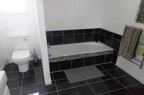 Photo of property in 1/29 Tahi Terrace, Glen Eden, Auckland, 0602