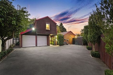 Photo of property in 14b Michigan Place, Burwood, Christchurch, 8083