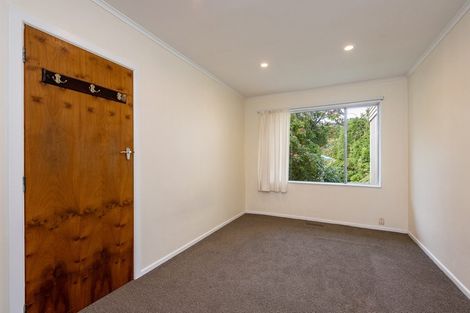 Photo of property in 4 Glen Alton Avenue, Paparangi, Wellington, 6037