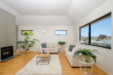 Photo of property in 77a Mcleod Road, Te Atatu South, Auckland, 0610