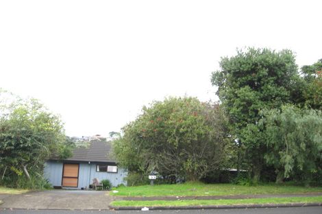 Photo of property in 33 Haseler Crescent, Howick, Auckland, 2014