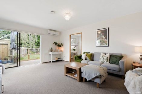 Photo of property in 13 Kereru Place, Half Moon Bay, Auckland, 2012