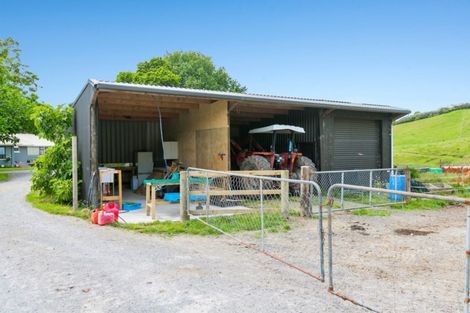 Photo of property in 512 Welcome Bay Road, Welcome Bay, Tauranga, 3175