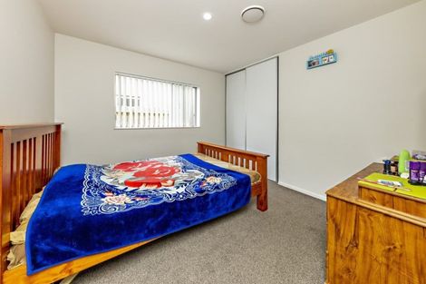 Photo of property in 56 Popokatea Drive, Takanini, 2112