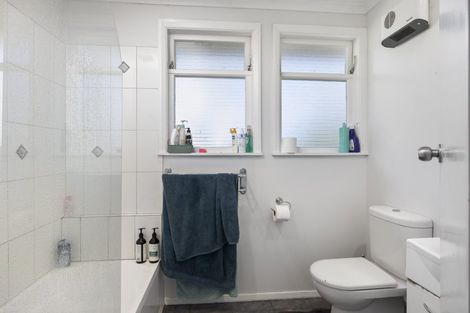 Photo of property in 10 Surrey Street, Solway, Masterton, 5810